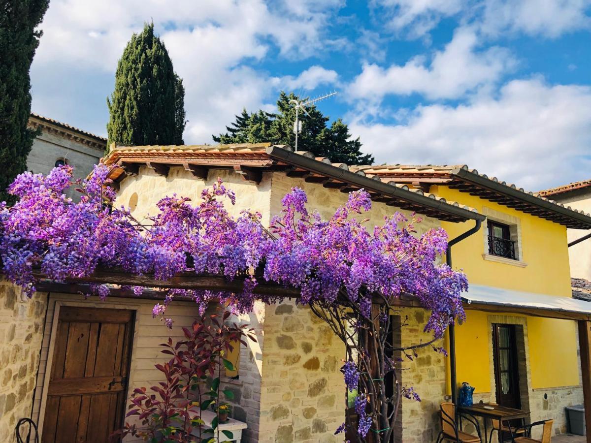 Il Cortile Delle Rose Holiday House Perugia Exterior photo